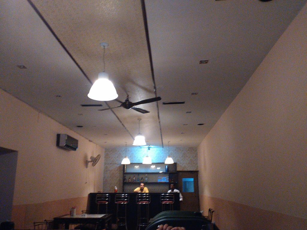 Hotel Ajaya Benares Buitenkant foto