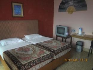 Hotel Ajaya Benares Buitenkant foto